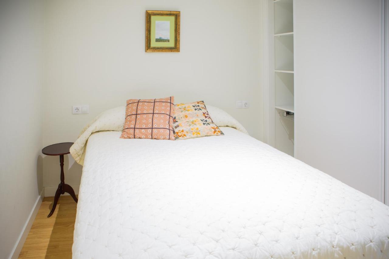 Piso Centrico En Mino Apartment Bagian luar foto